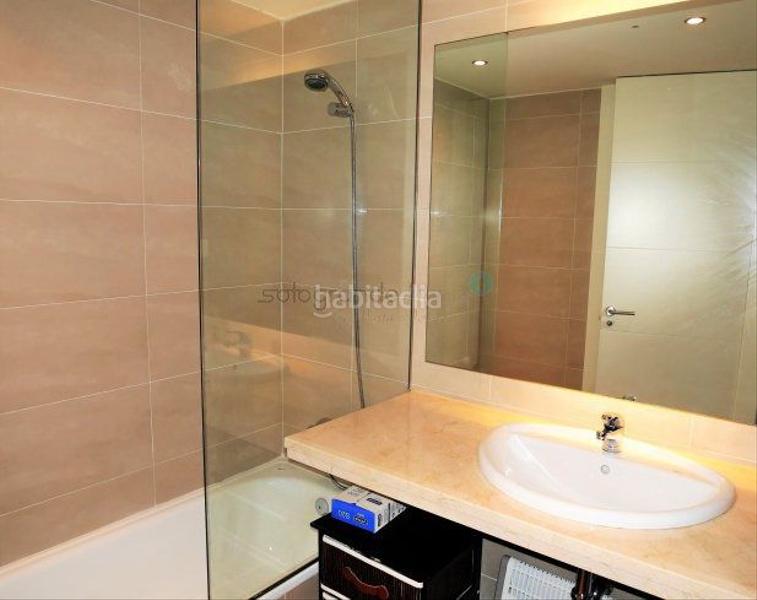 Foto 7e477442-aa56-43bf-bebf-09bc3fb2794b. Location appartement avec chauffage parking piscine dans Manilva