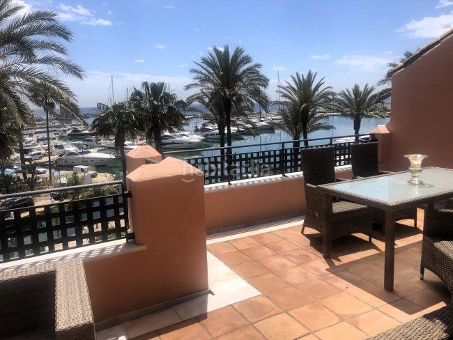 Foto 8041b4a0-115c-4d24-ab50-a0ff8af06e5f. Apartament amb calefacció aparcament a puerto de Sotogrande-la marina Sotogrande