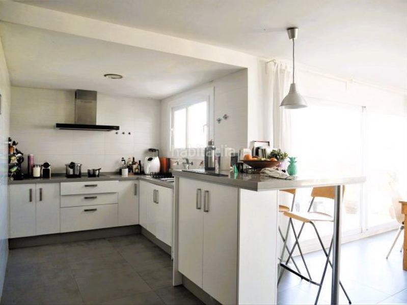 Foto af6016af-2db6-458a-90d1-3bf0d0076a8c. Chalet  en venta en torreguadiaro, 5 dormitorios. en Sotogrande