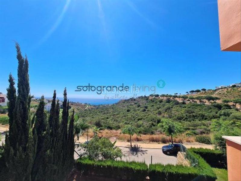 Foto 72cf4645-3a8e-4ec0-a35b-d0161353e226. Apartamento  en venta bahia de las rocas, 3 dormitorios. en Manilva