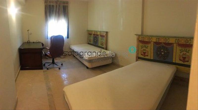 Foto 3af1a5d4-0494-4c82-bc73-cb636612b1d4. Miete chalet mit heizung parking pool in Sotogrande alto Sotogrande