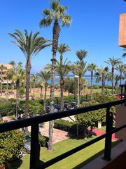 Affitto Piccolo appartamento in Puerto de Sotogrande-La Marina. Apartamento en alquiler en sotogrande playa, 3 dormitorios.