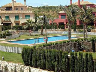 Lloguer Casa adossada a Sotogrande Costa. Casa adosada en alquiler en sotogrande costa, 4 dormitorios.