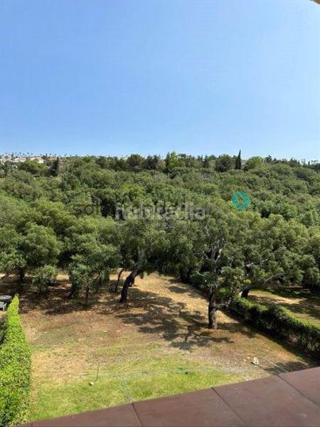 Foto d030d01b-791d-45d4-b3ad-62050f0159ca. Casa adossada amb calefacció aparcament piscina a Sotogrande