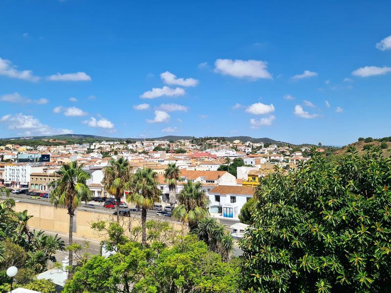 Foto 2714eb22-806e-4c96-b123-7cc9c27d9039. Local comercial local en venta en guadiaro, 1 dormitorio. en Sotogrande