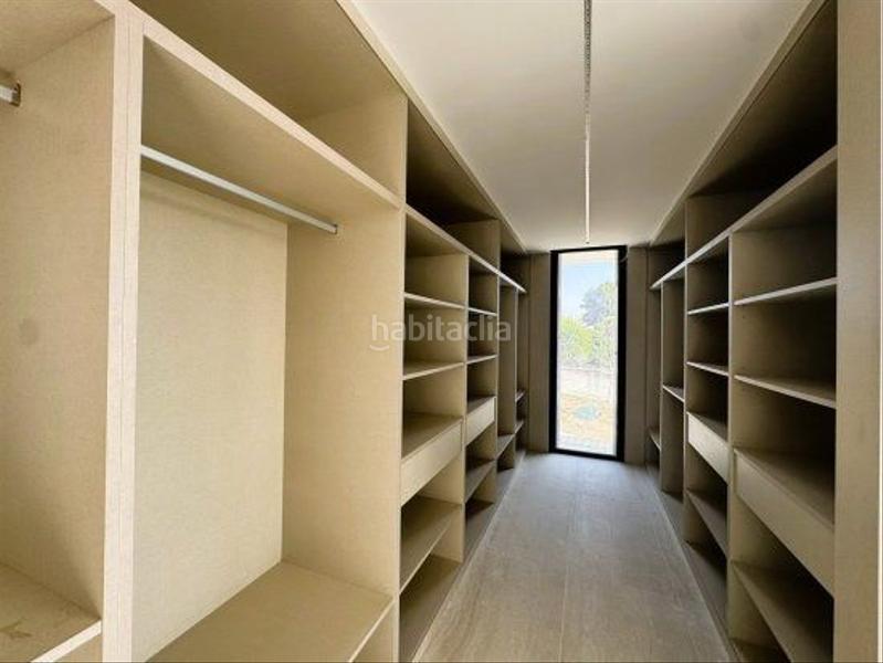 Foto 7b863ff1-2617-4dcd-a2f2-cbf1f2ad2415. Xalet amb calefacció aparcament piscina a Sotogrande alto Sotogrande