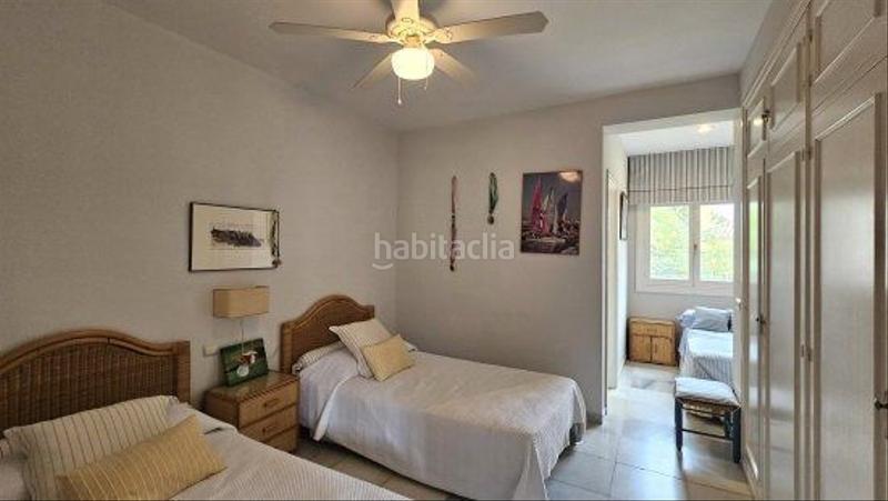 Foto 6f0e61f8-5e23-4952-be4f-c6495926fb38. Xalet amb calefacció aparcament piscina a Sotogrande alto Sotogrande