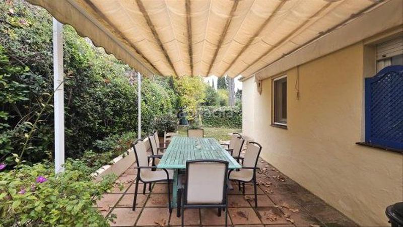 Foto 88f222c1-630b-45a4-9b64-1673548d5954. Xalet amb calefacció aparcament piscina a Sotogrande alto Sotogrande