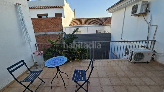 Foto 2a9fe6a7-2d60-4691-a33f-dea7ed84d2c5. Casa amb aparcament a San Enrique-Guadiaro-Pueblo Nuevo Sotogrande