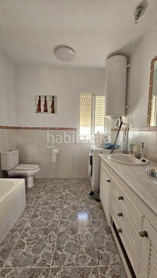 Foto 9780e6e9-17cc-418e-91f2-0af974159a1f. Casa amb aparcament a San Enrique-Guadiaro-Pueblo Nuevo Sotogrande