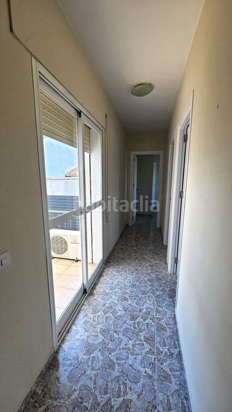 Foto a3866e73-f57d-461c-9e0a-a6c3f3a6029a. Casa amb aparcament a San Enrique-Guadiaro-Pueblo Nuevo Sotogrande