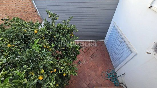 Foto f709d467-bb39-4567-a7ca-87c33ae8a1ea. Casa amb aparcament a San Enrique-Guadiaro-Pueblo Nuevo Sotogrande