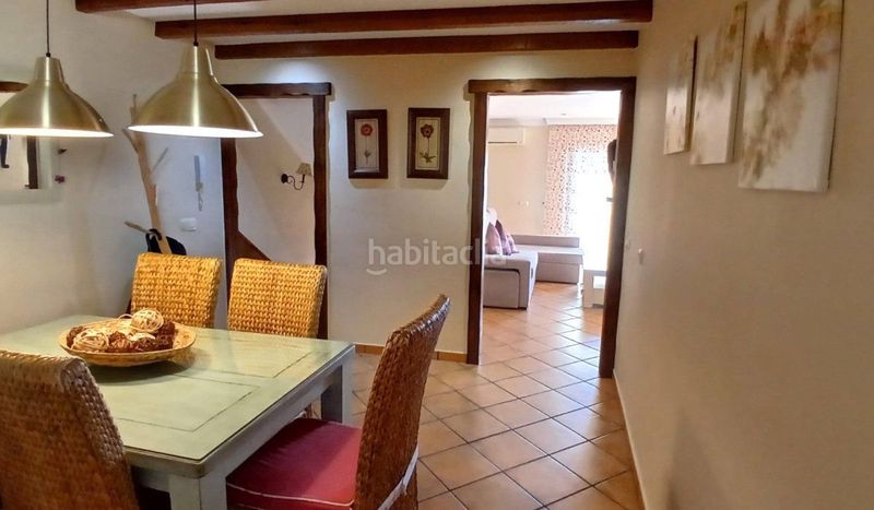 Foto 76e9422f-5242-40e7-953d-0c8efc6d46fd. Lloguer apartament amb calefacció a Casares pueblo Casares