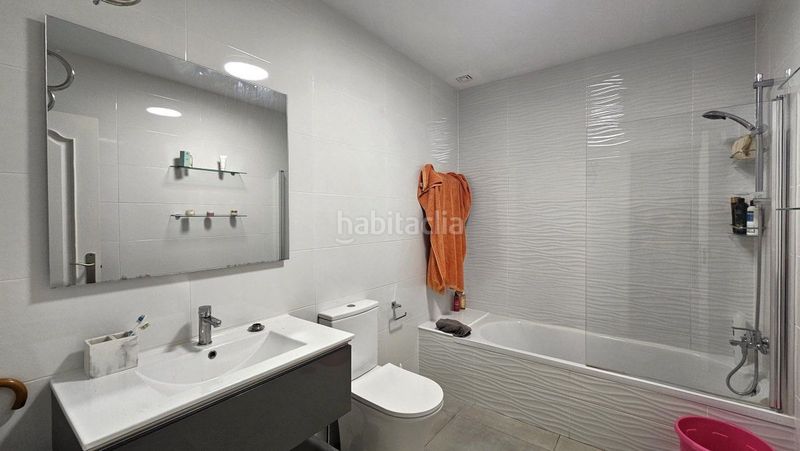 Foto cbd92dc7-4d74-4e76-bfce-74ef91bf9e05. Casa amb calefacció piscina a Casares pueblo Casares