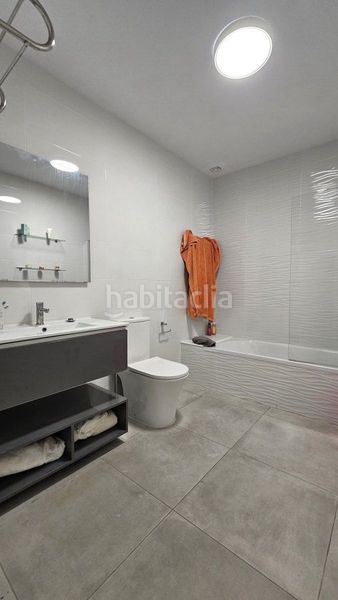 Foto fdf67e22-ed52-40b9-8802-e16c7b026fd1. Casa amb calefacció piscina a Casares pueblo Casares
