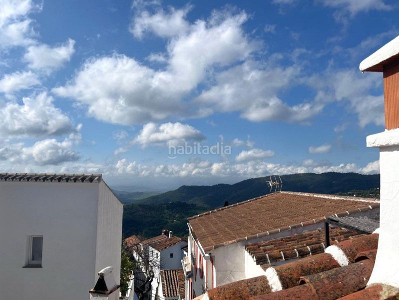 Foto bd2df187-21b4-49a2-9296-cbf426c71dc6. Casa amb aparcament a Gaucín