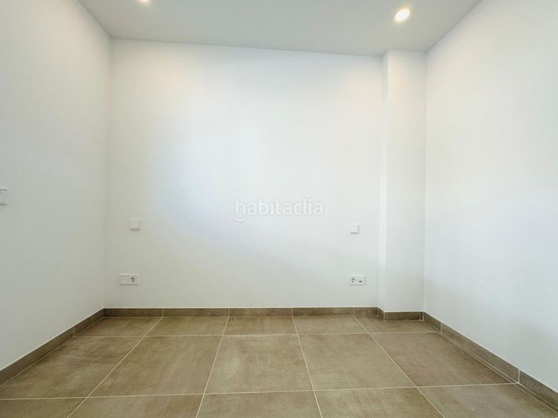 Foto 9d5a6f3d-3937-4b42-86e8-6a8a7fd89ff3. Apartament amb calefacció aparcament piscina a La Alcaidesa