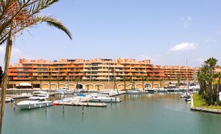 Lloguer Apartament a Puerto de Sotogrande-La Marina. Apartamento en alquiler en sotogrande marina, 2 dormitorios.