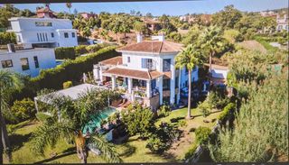Xalet a Sotogrande Costa. Villa en venta en sotogrande costa, 6 dormitorios.