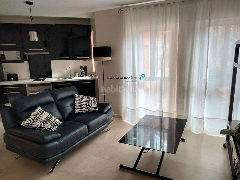 Foto 68f581b2-5cc3-4845-9c9c-9f2b29f8b41c. Piccolo appartamento con riscaldamento in puerto de Sotogrande-la marina Sotogrande