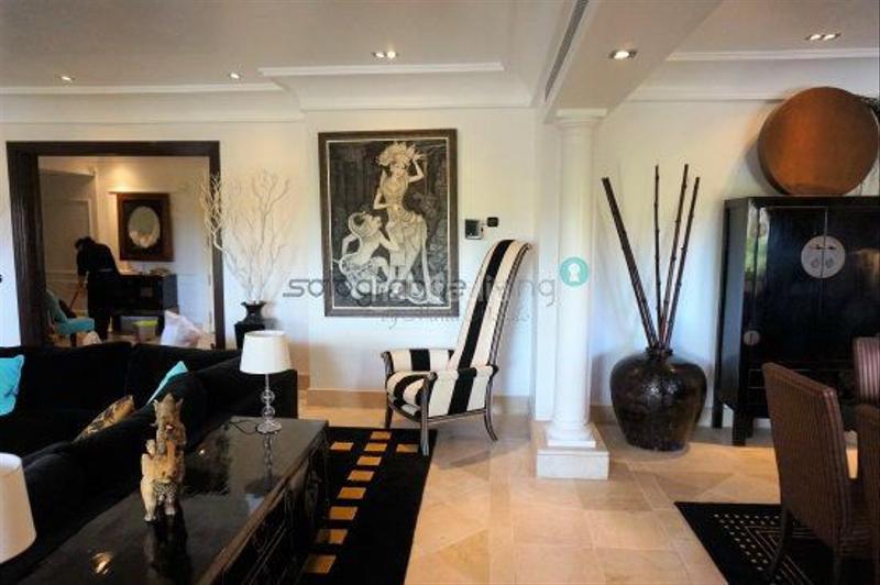 Foto 3882421d-c276-42c8-90b5-e9ae756f921e. Apartment with heating parking pool in Sotogrande alto Sotogrande