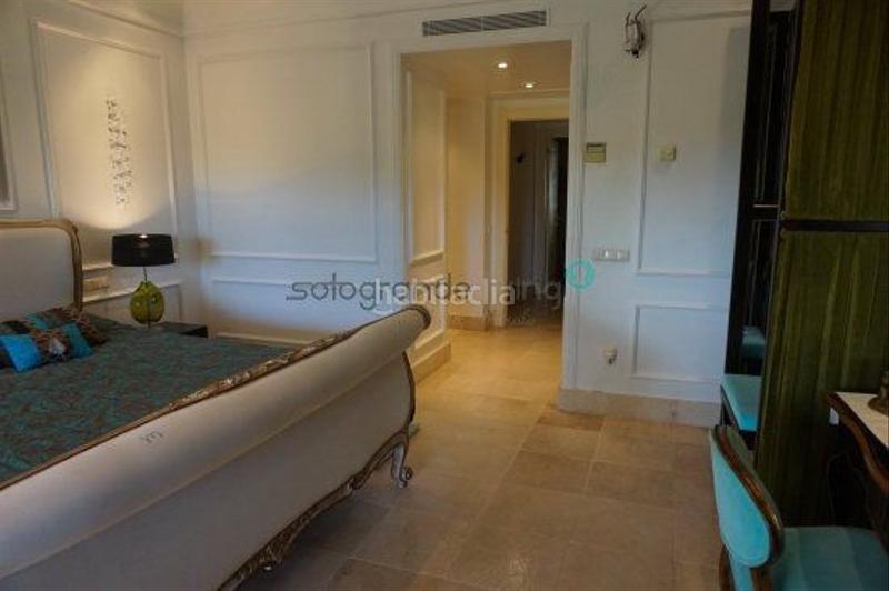 Foto 403bdcd3-8c2e-4fd4-8078-ebf1429703d5. Apartment with heating parking pool in Sotogrande alto Sotogrande