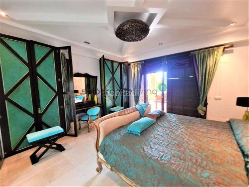 Foto 6418ed9e-c95c-4d3a-9cda-8a9dabca778b. Apartment with heating parking pool in Sotogrande alto Sotogrande