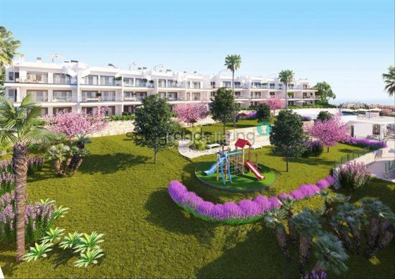 Foto 0e9f94fd-b238-4fc7-b2be-0f2f073b22d2. Apartament amb aparcament piscina a Chullera Manilva