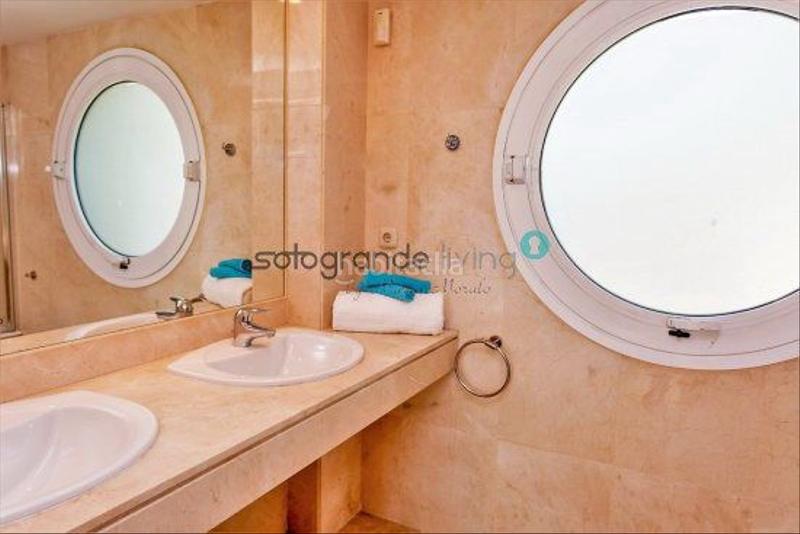 Foto 22943ae2-8a7c-47c3-9ae7-96690c4cb9b3. Piccolo appartamento con riscaldamento parcheggio piscina in Estepona