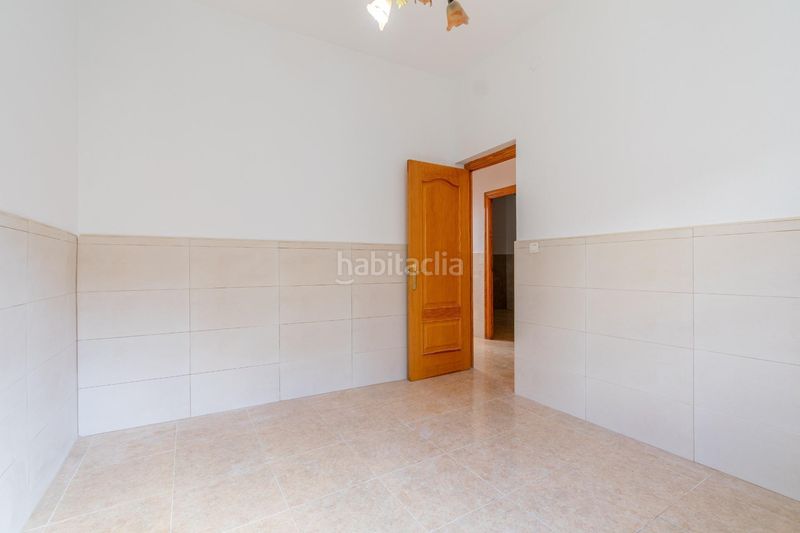 Foto fdd00761-9fee-4c12-a415-8f27493a3acf. Casa a El Alquián Almería