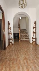 Maison à Cúllar Vega. Encantadora casa en cullar vega  ideal para entrar a vivir por 1