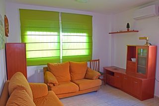 Affitto Appartamento in Residencial Triana - Barrio Alto. Alquiler de piso con dormitorios