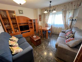 Lloguer Pis  Calle de la comunidad foral de navarra. Apartamento coqueto de 1 dormitorio junto a renfe