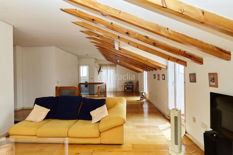 Foto e5dc597d-bbdf-47ab-8cc5-488639e97ce7. Ático en calle mesa 7 vivienda singular en pleno centro en Jaén