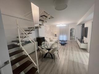 Duplex  Calle pedro díaz. Dúplex como nuevo y amueblado junto a san ildefonso