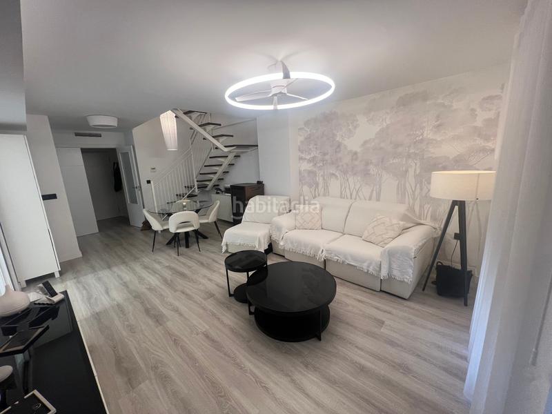 Foto d059ea82-6f50-4f47-b31c-fe35f77a90a7. Duplex con riscaldamento parcheggio in San Ildefonso - Catedral Jaén