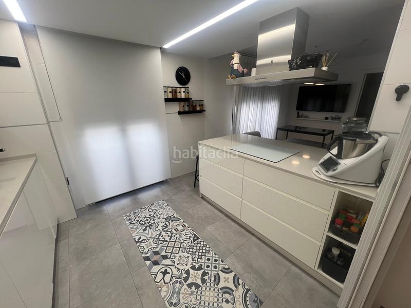 Foto d349f30f-a7db-40b0-ac19-4a43fa191bd0. Dúplex en calle pedro díaz 2 piso dúplex como nuevo en san ildefonso en Jaén