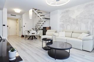 Zweistöckige Wohnung  Calle pedro díaz 2. Piso dúplex como nuevo en san ildefonso