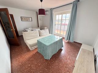 Rent Penthouse  Calle guadalquivir. Ático de 3 dormitorios en el egido de belén