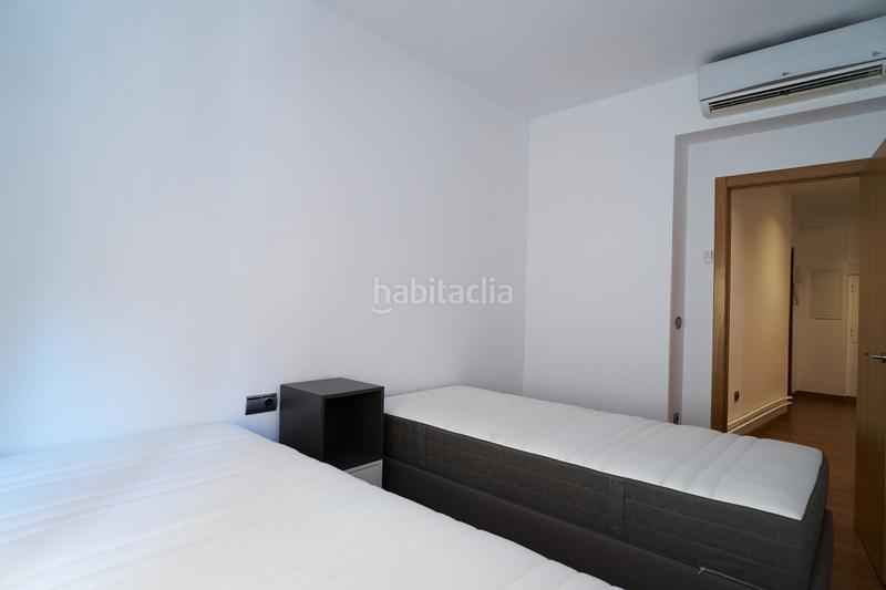 Foto 2d803384-f915-481b-830e-41329b5ad4da. Piso en plaza de la constitución 10 centro, plaza constitución, para entrar sin reformas en Jaén