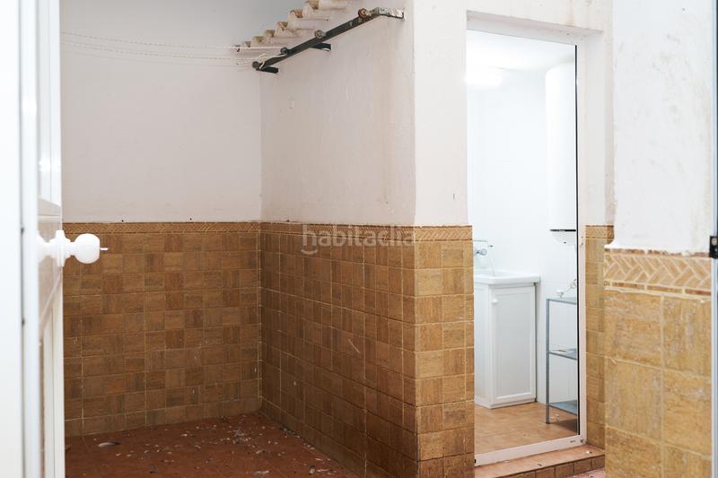 Foto 658fb04f-2ec1-4e32-8627-5c08e829f5e0. Piso en plaza de la constitución 10 centro, plaza constitución, para entrar sin reformas en Jaén