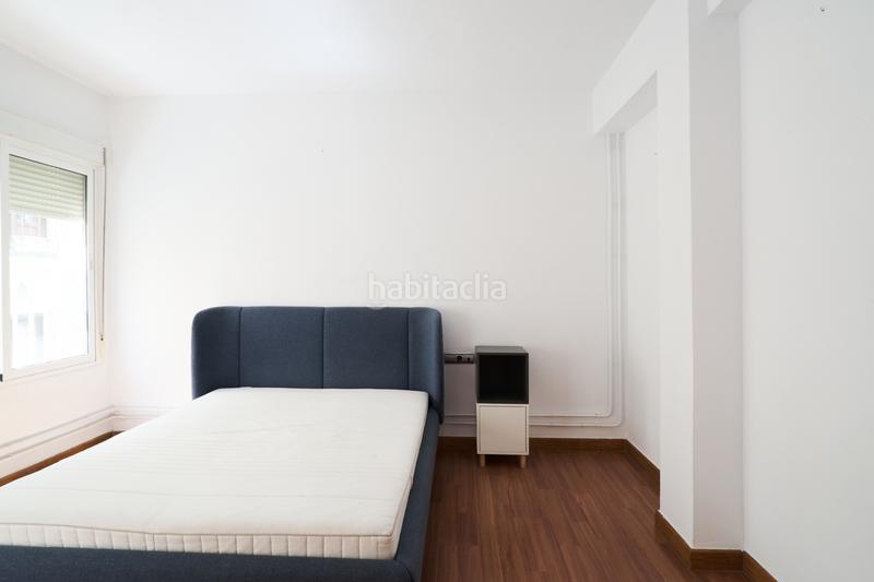 Foto a9f1048c-a2ab-45dc-ba1f-cd4ea2c3ae75. Piso en plaza de la constitución 10 centro, plaza constitución, para entrar sin reformas en Jaén