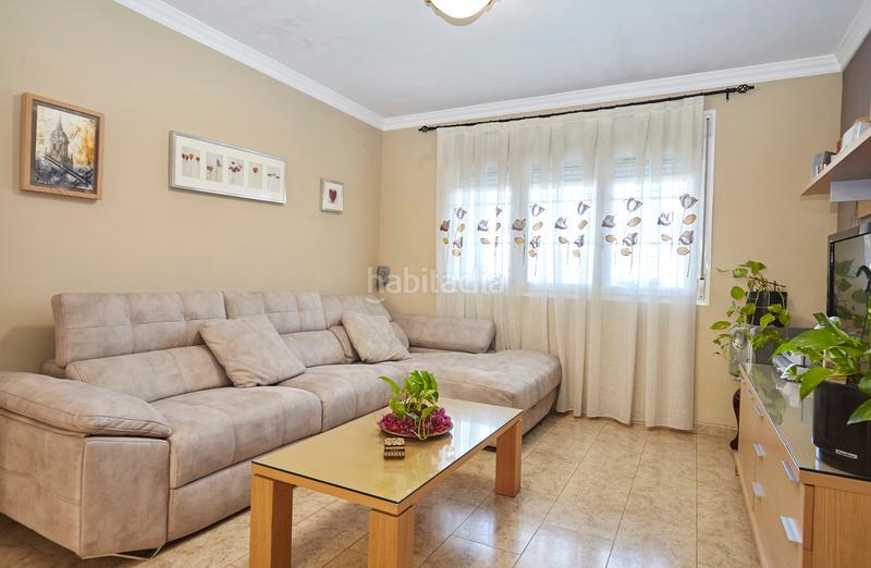 Foto 94820a90-fae7-4d63-a491-d1f6550e4f11. Casa adosada casa muy nueva bulevar en Renfe - Bulevar 1ª y 2ª Fase Jaén