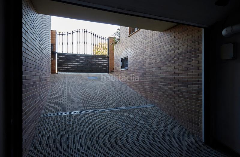 Foto 95b3025f-1bb0-4446-983f-0c99dd6d9ad4. Casa adosada casa muy nueva bulevar en Renfe - Bulevar 1ª y 2ª Fase Jaén