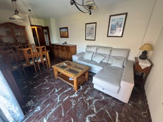 Lloguer Pis  Calle fuente del peral 1. Acogedora vivienda de 3 dormitorios en la i fase de las fuentezu