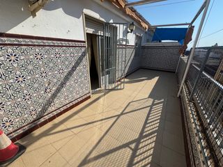 Attique  Calle las higueras 11. Ático de 4 dormitorios en calle las higueras