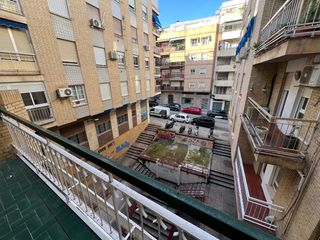 Pis  Paseo de la estación 33a. Pisazo para reformar en el paseo de la estación