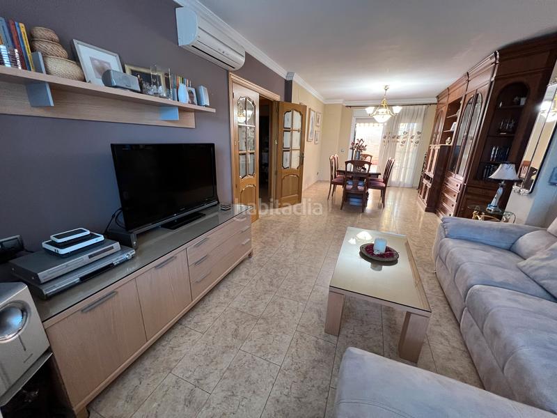 Foto a184d4ba-0021-4554-9fd7-5099b3534e3d. Casa a schiera con riscaldamento parcheggio in Renfe - Bulevar 1ª y 2ª Fase Jaén