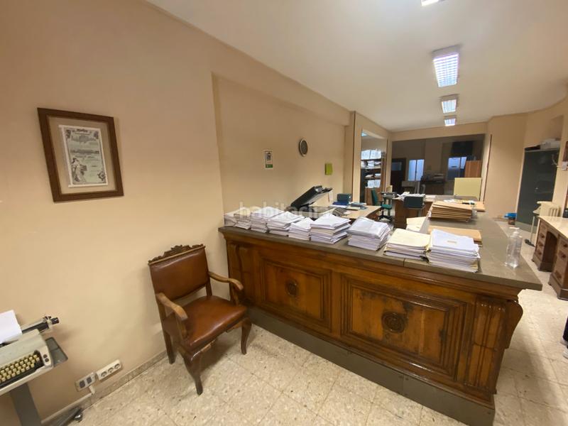 Foto 32d926ca-6b77-457e-8216-f0920e90af95. Office space in plaza de la constitución 2 in San Bartolomé - Millán de Priego Jaén