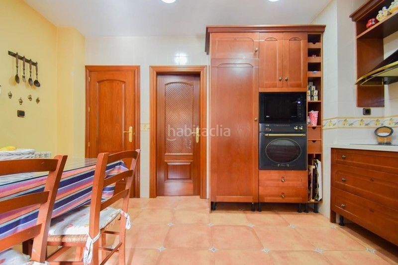 Foto cd04e9af-df4e-4b30-aa38-bfd86041d854. Haus mit heizung parking pool in Maracena